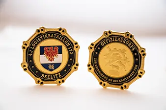 Individualisierte Bataillon Coins als Abschiedsgeschenk